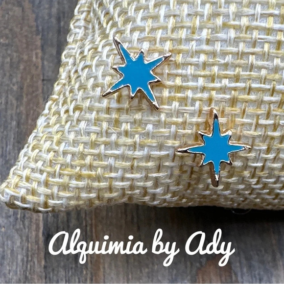 Blue enamel cloisonné stars gold statement stud earrings - Picture 1 of 1